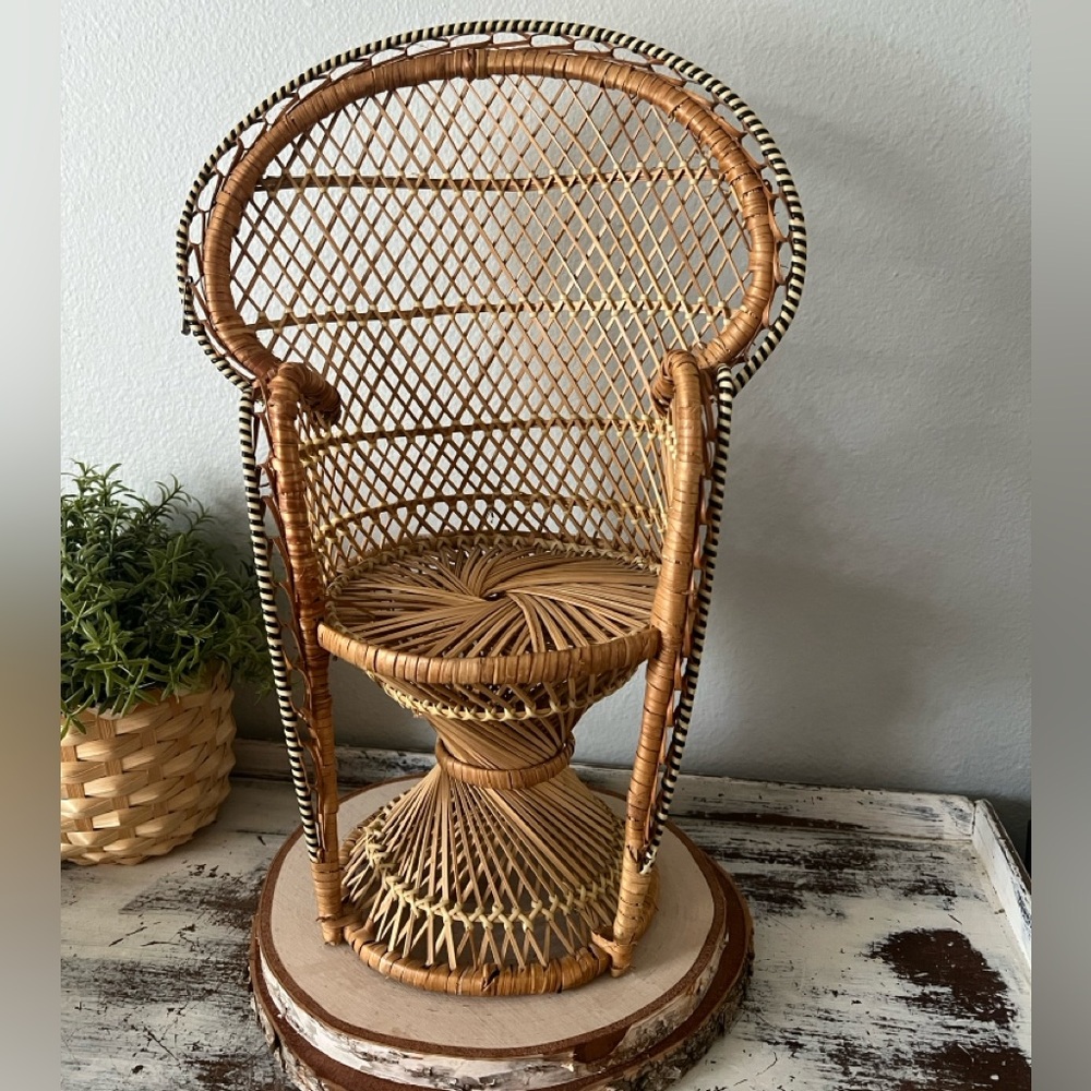 Vintage Wicker Peacock Fan Back Rattan Chair 16” Plant Stand or Doll Boho EVC